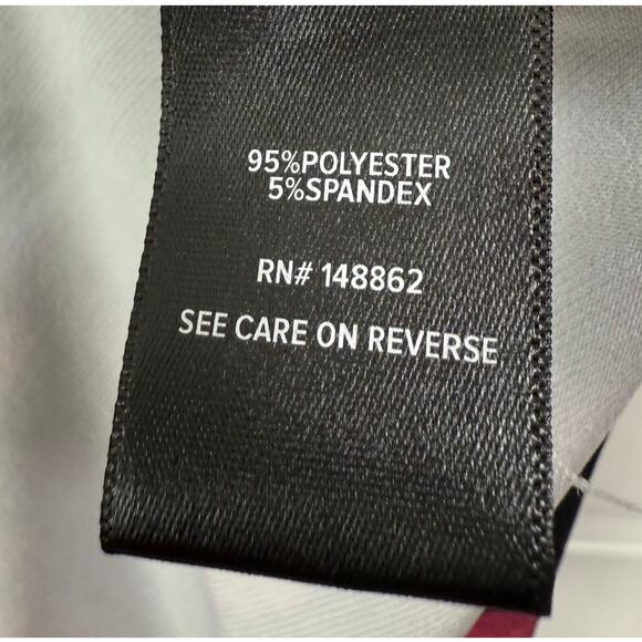 Torrid Women's Butterfly Print V-Neck With Side Pockets Dress Size 3 - Picture 7 of 16